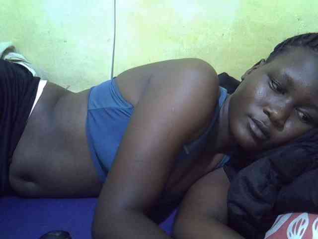 ebony-vannilah Live Webcam on BongaCams