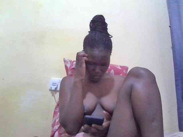 ebony-vannilah Live Webcam on BongaCams