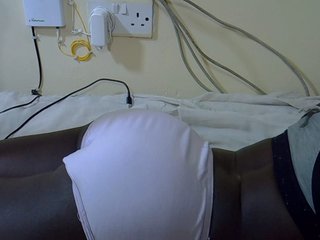 Prettyslim Porn Show