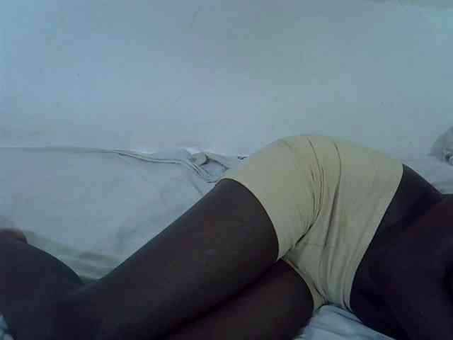 Prettyslim Live Webcam on BongaCams