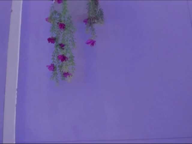 Preview of emma-queen-