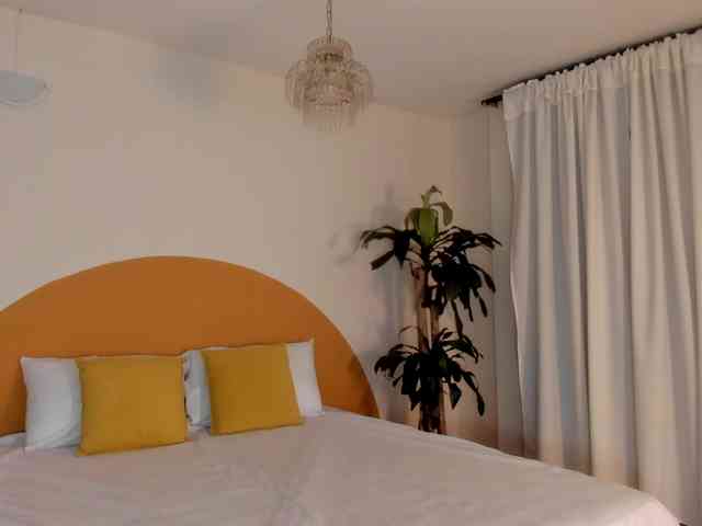 Liaa-Moretti- Live Webcam on BongaCams