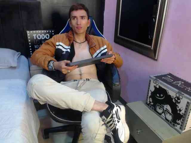 Iam-Smiith Iam-Smiith