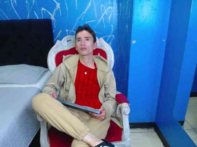 Iam-Smiith Iam-Smiith