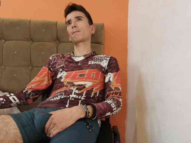 Iam-Smiith Iam-Smiith