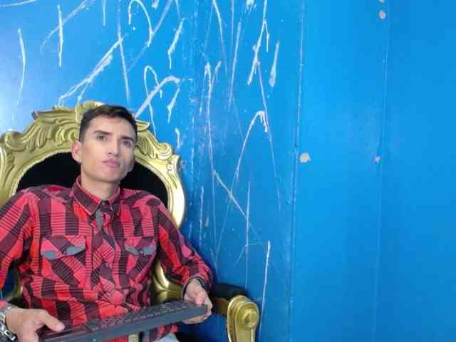 Iam-Smiith Live Webcam on BongaCams