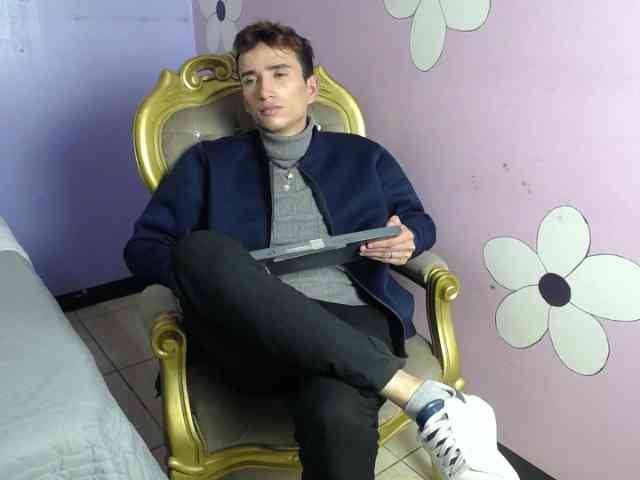 Iam-Smiith Iam-Smiith