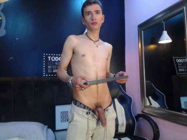 Iam-Smiith Iam-Smiith