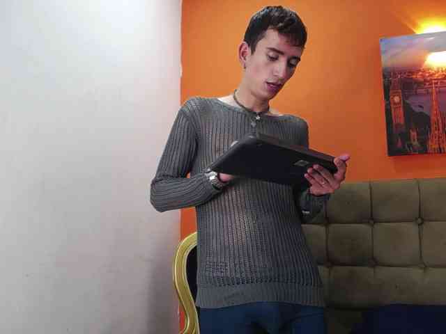 Iam-Smiith Iam-Smiith