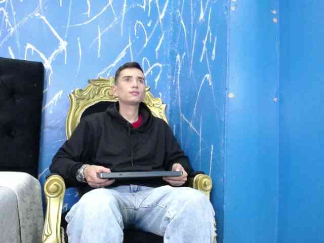 Iam-Smiith Iam-Smiith