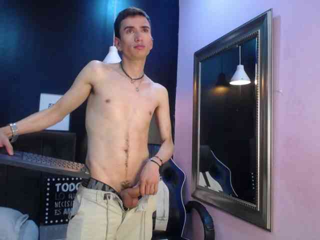 Iam-Smiith Iam-Smiith