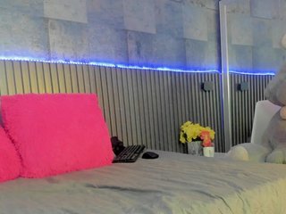 SandiQueen Porn Show