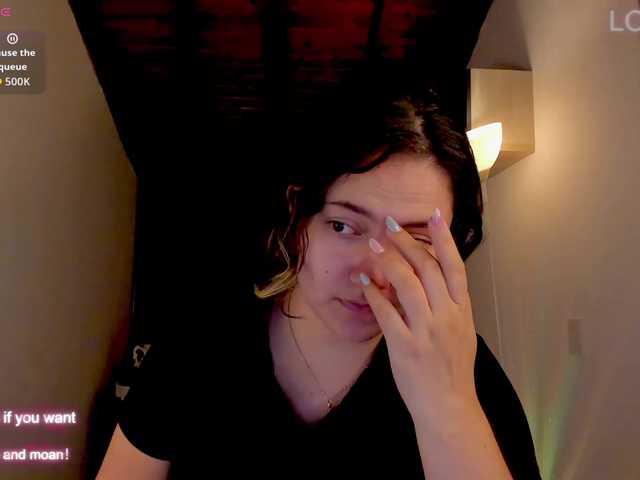 xHelenax's BongaCams show and profile