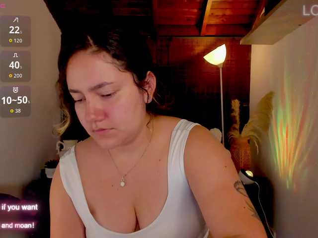 xHelenax's BongaCams show and profile