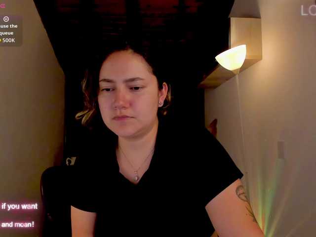 xHelenax's BongaCams show and profile