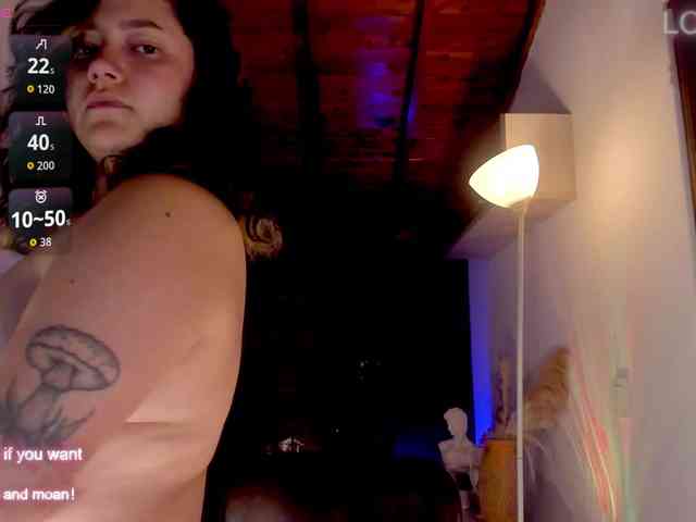 xHelenax Live Webcam on BongaCams