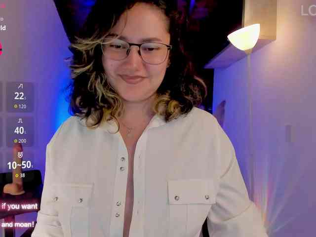 xHelenax Live Webcam on BongaCams