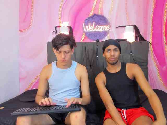 HotSweetGuys HotSweetGuys