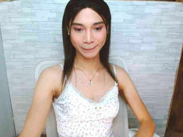 AmorousTina Live Webcam on BongaCams