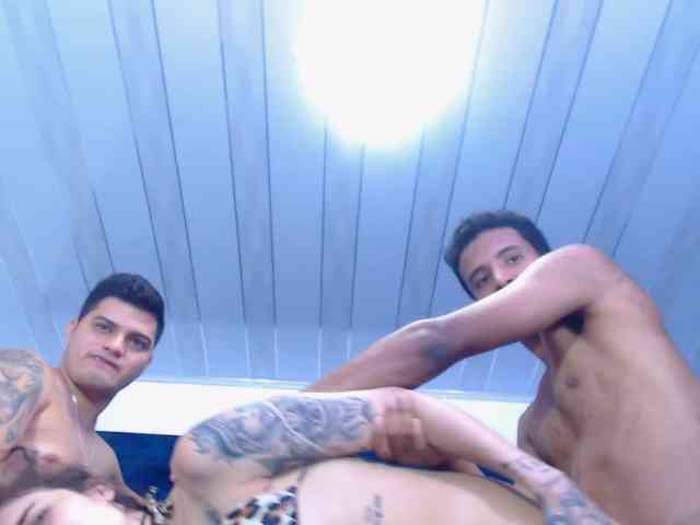 GroupNoLimits webcam