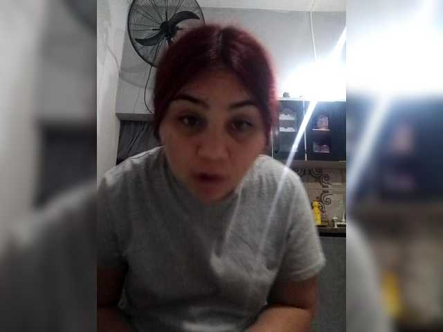 JyJ1 – webcam model profile photo