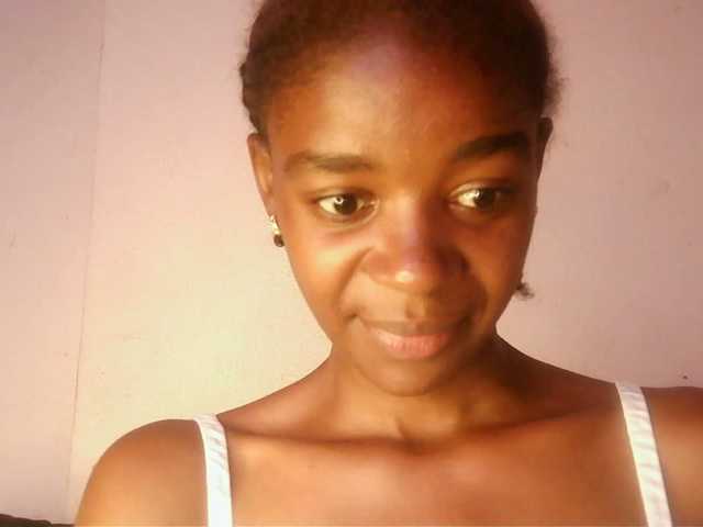 Jendy-21's BongaCams show and profile