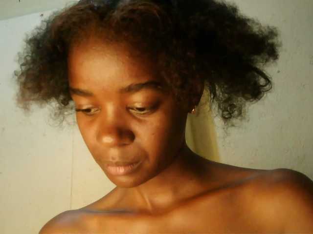 Jendy-21's BongaCams show and profile