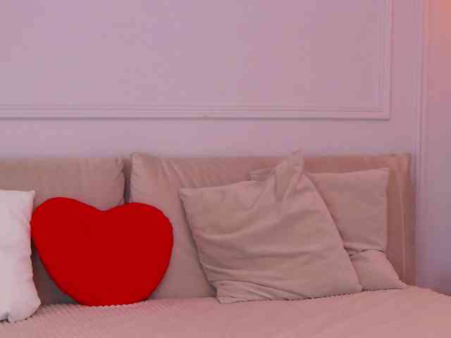 AriannaRuss AriannaRuss