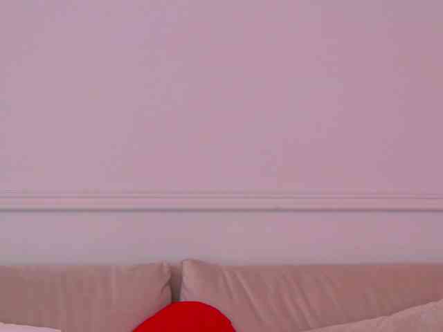 AriannaRuss AriannaRuss