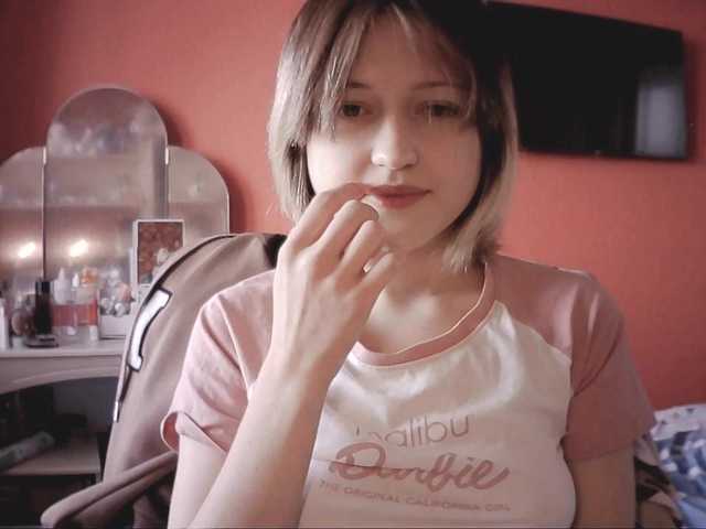 SnowWhiteNika — GOAL: take off top