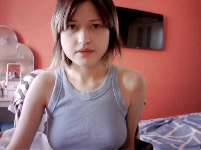 SnowWhiteNika – webcam model profile photo