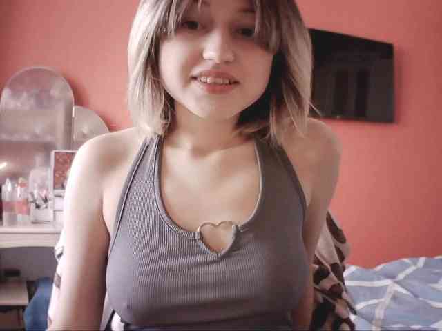 online cam chat SnowWhiteNika