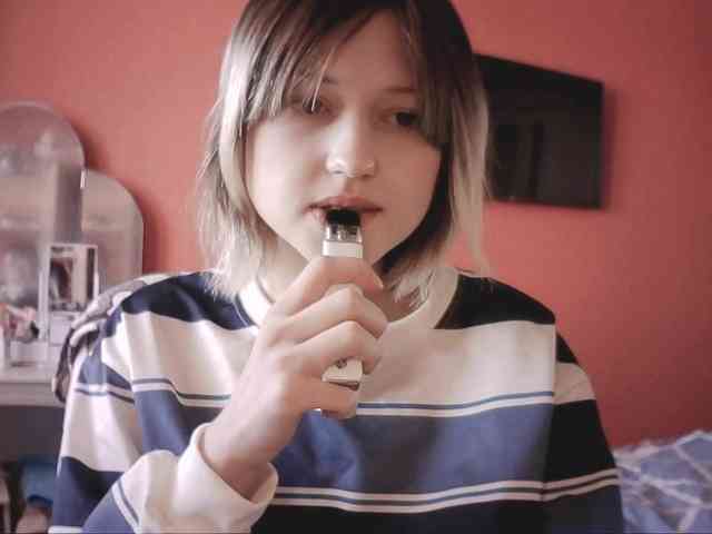 SnowWhiteNika SnowWhiteNika