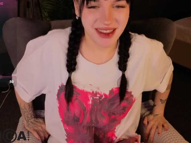 Lilith-Wholshh's BongaCams show and profile