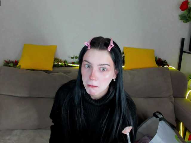 Lilith-Wholshh's BongaCams show and profile