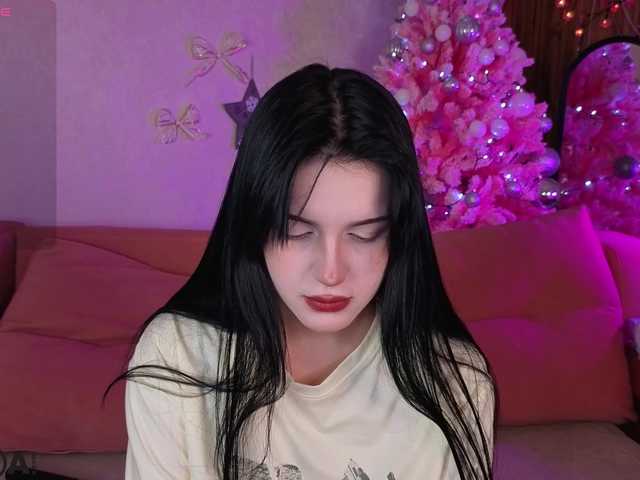 Lilith-Wholshh's BongaCams show and profile