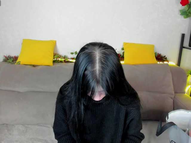 Lilith-Wholshh's BongaCams show and profile