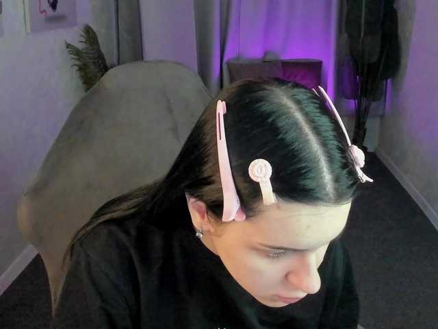 Lilith-Wholshh's BongaCams show and profile