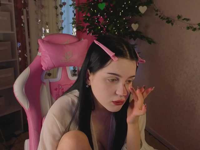 Lilith-Wholshh's BongaCams show and profile