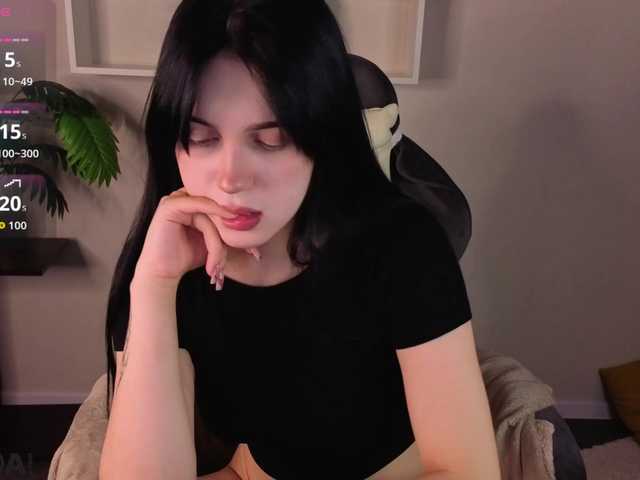 Lilith-Wholshh's BongaCams show and profile