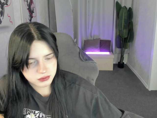 Lilith-Wholshh's BongaCams show and profile