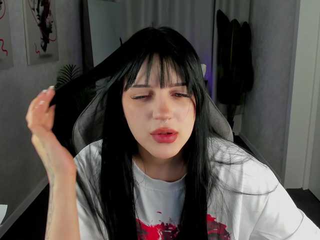 Lilith-Wholshh's BongaCams show and profile