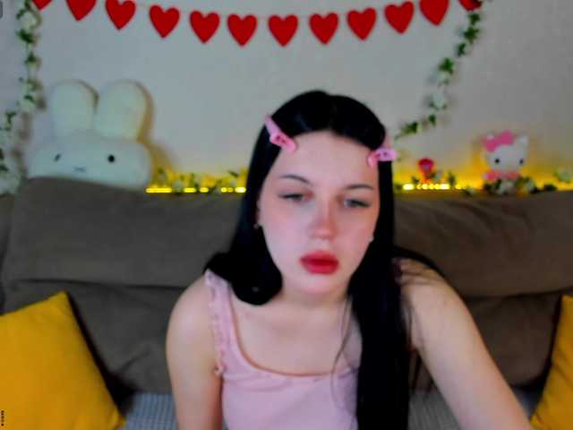 Lilith-Wholshh's BongaCams show and profile