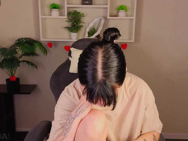 Lilith-Wholshh's BongaCams show and profile