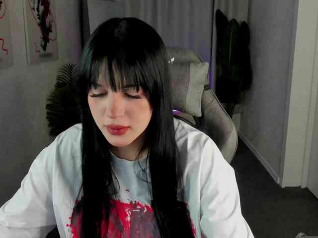 Lilith-Wholshh webcam