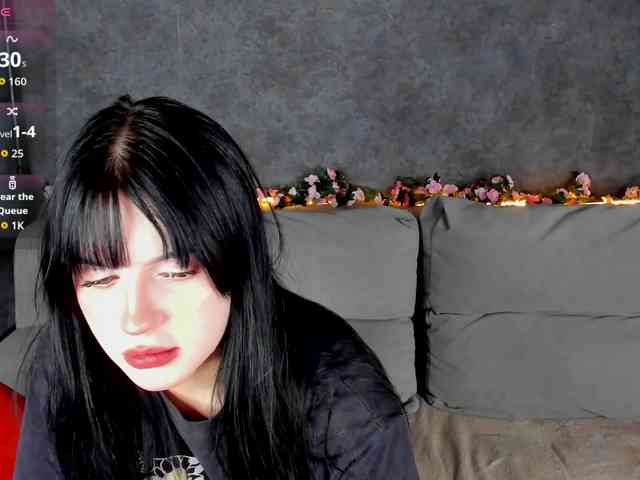 Lilith-Wholshh webcam