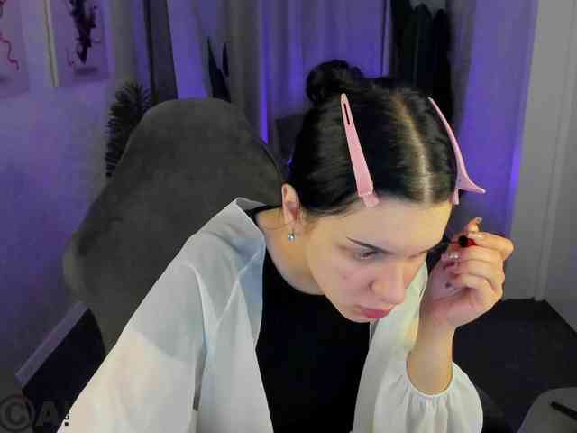 Lilith-Wholshh webcam