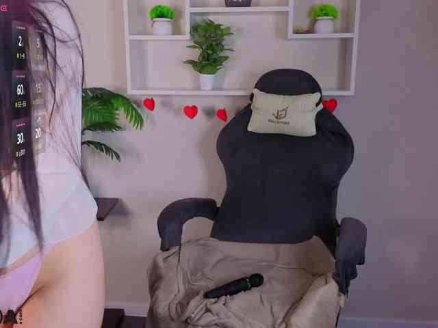 Lilith-Wholshh webcam