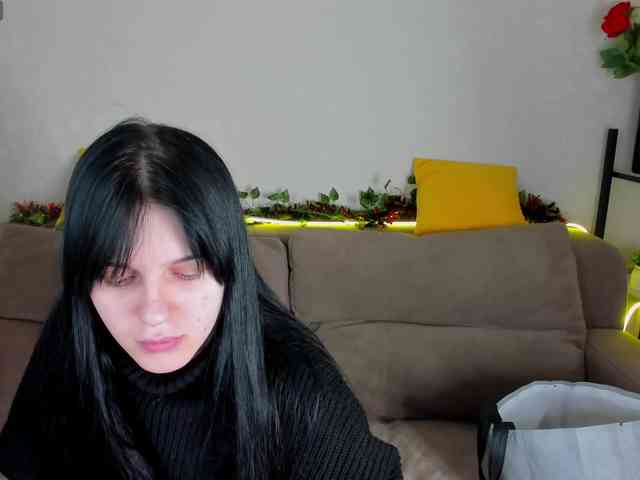 Lilith-Wholshh webcam