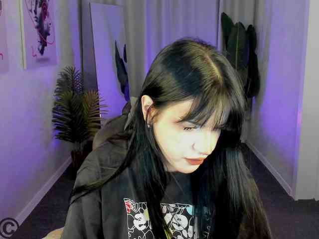 Lilith-Wholshh webcam